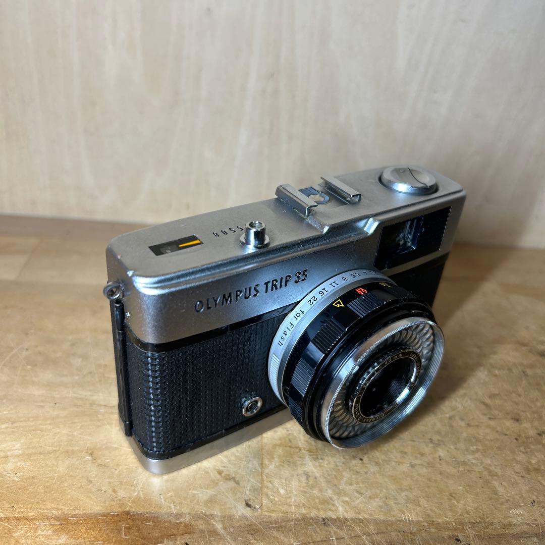 Olympus TRIP 35 人気カメラ　完動美品