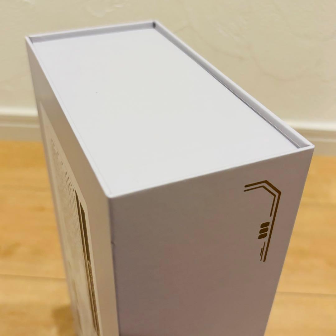 ブルーアーカイブ 光の剣 モバイルバッテリー 10000mAh 美品 箱付