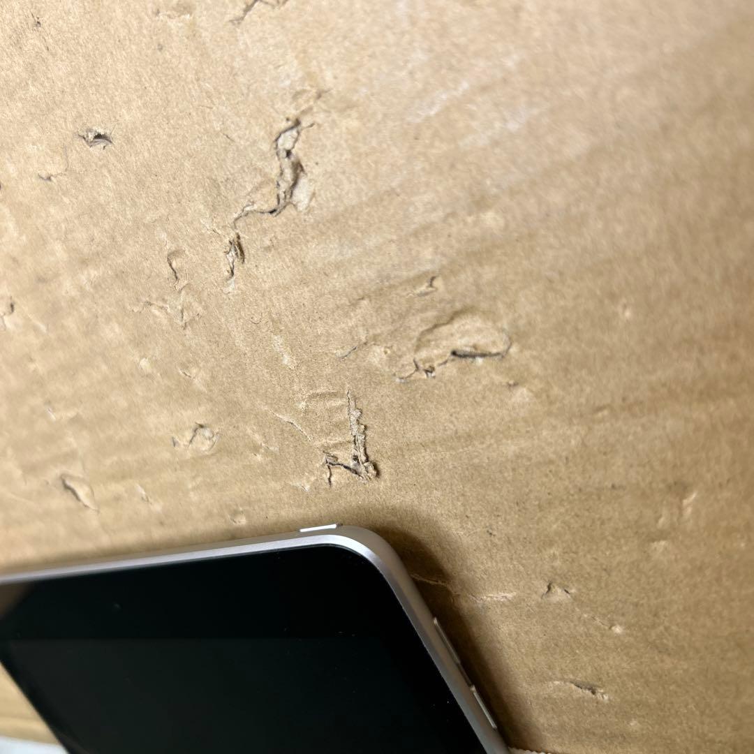 Apple iPad (第５世代) Wi-Fi 32GB