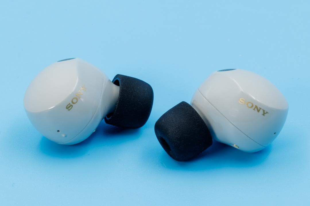 ◼️Sony WF-1000XM5 （美品、標準ピース未使用）