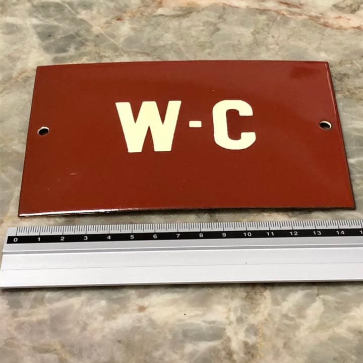 フランス　ホーロープレート　\"W - C\"