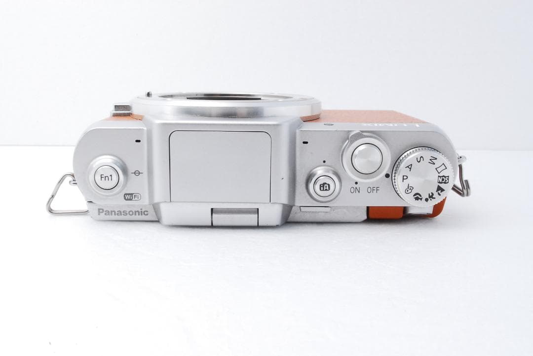 ❣️ショット数 2135回❣️ LUMIX DMC-GF7 レンズキット Wi-Fi