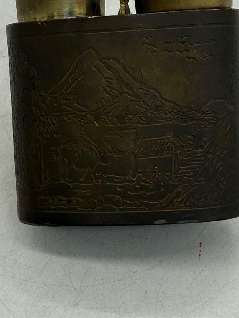中国　水煙斗　銅製　山水紋　送料込み251130