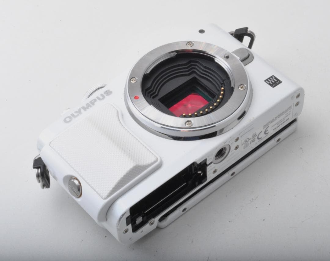 OLYMPUS PEN Lite 　ミラーレス　 E-PL6 訳アリ動作品