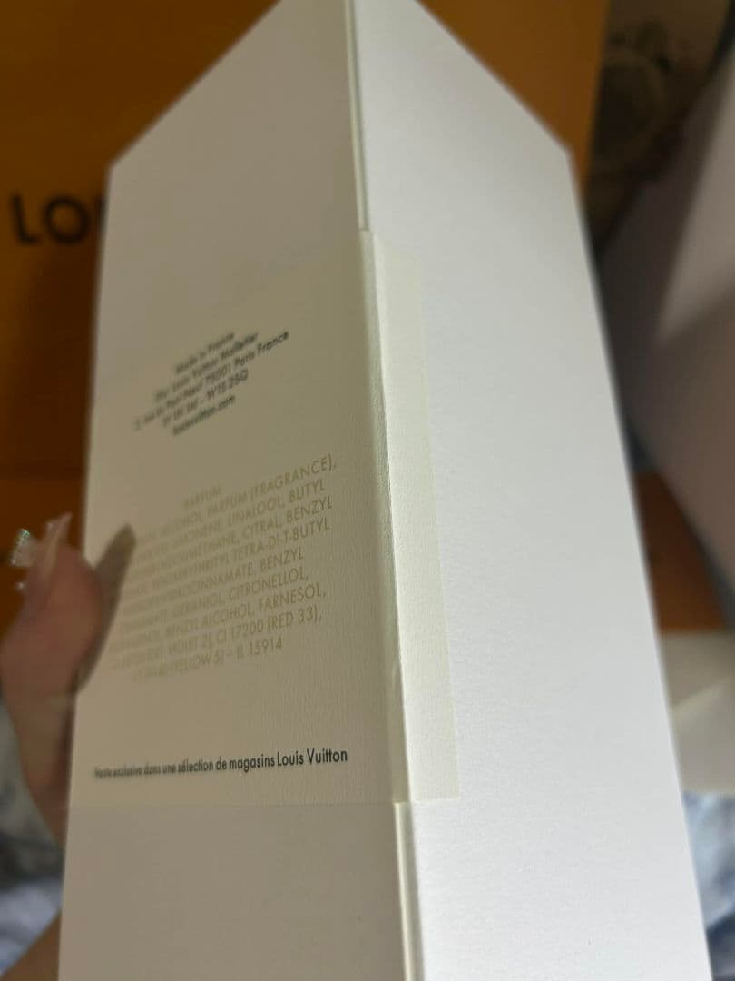 LV SYMPHONY 香水 おすすめ、 付属品あり