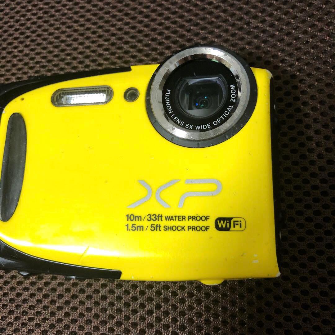 動作品　FUJIFILM コンパクトデジタルカメラ　Finepix XP70