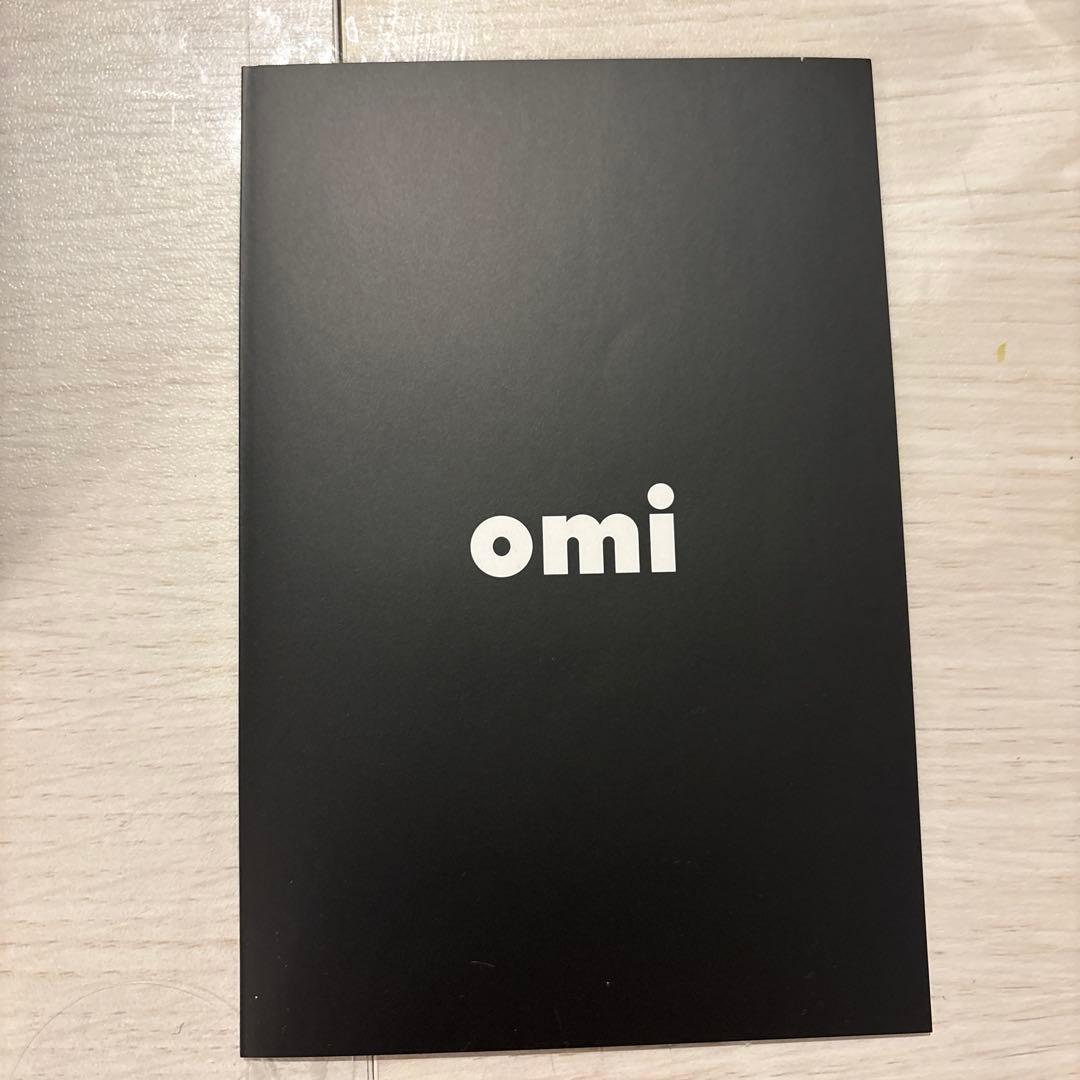 健康管理・計測計 omi Wearable ChatGPT