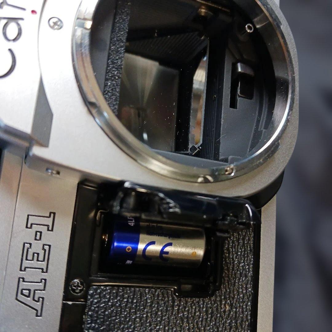 キャノン　AE-1 1台動作もう1台ジャンク　レンズ　ストロボ　セット