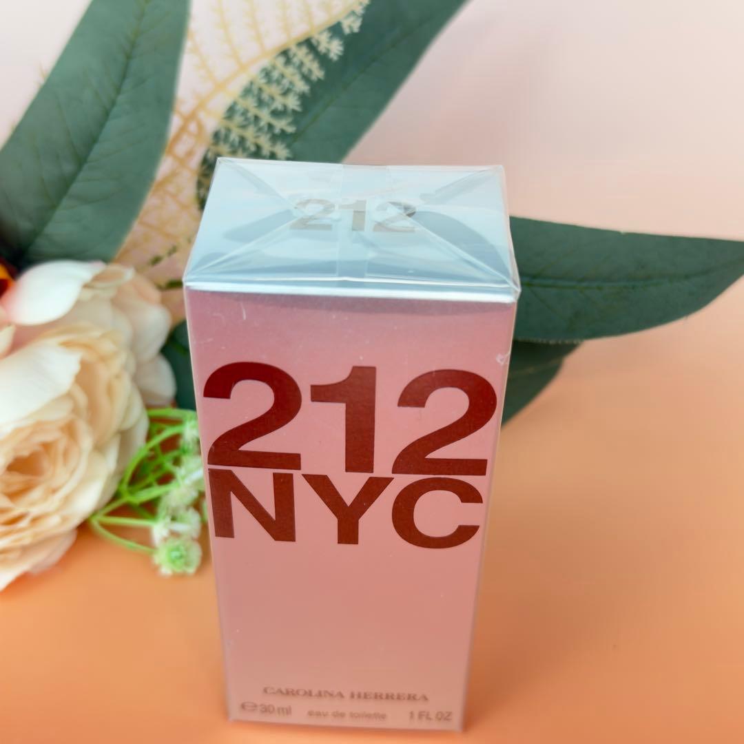 キャロライナヘレラ212ウーマンEDT 30mlCAROLINAHERRERA