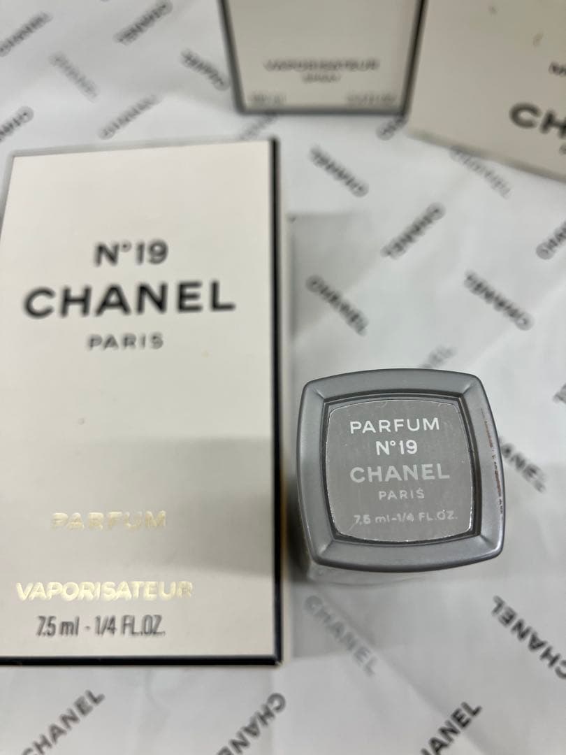 CHANEL香水、トワレ、石鹸セット売り