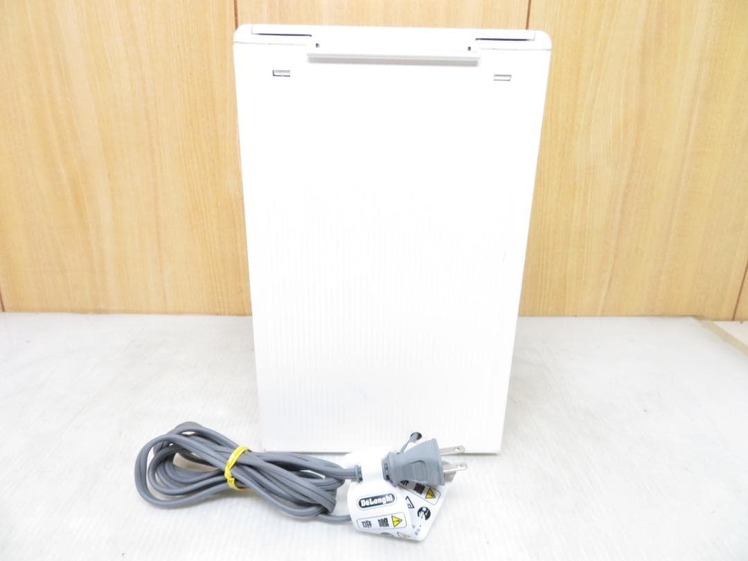 デロンギ エスプレッソ・カプチーノメーカー コーヒー ECP3220J-W