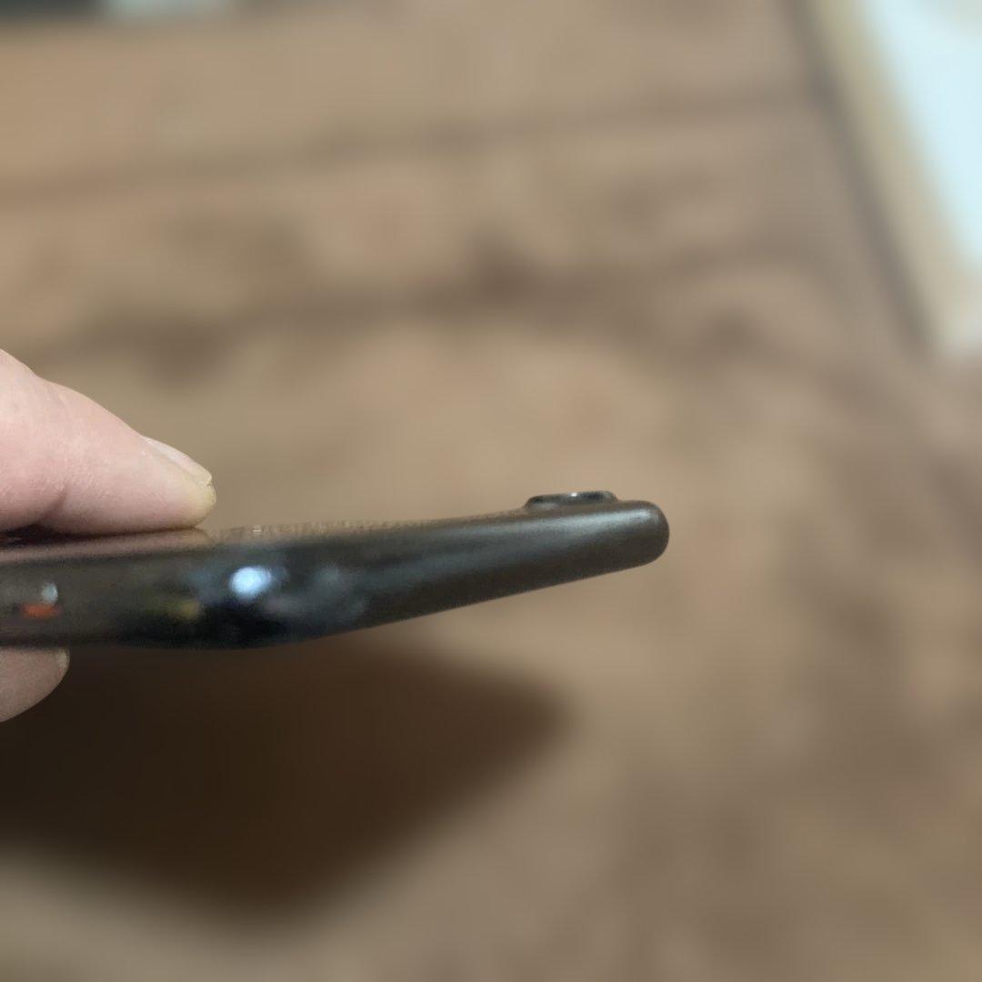iPhone 7ブラック 128GB本体