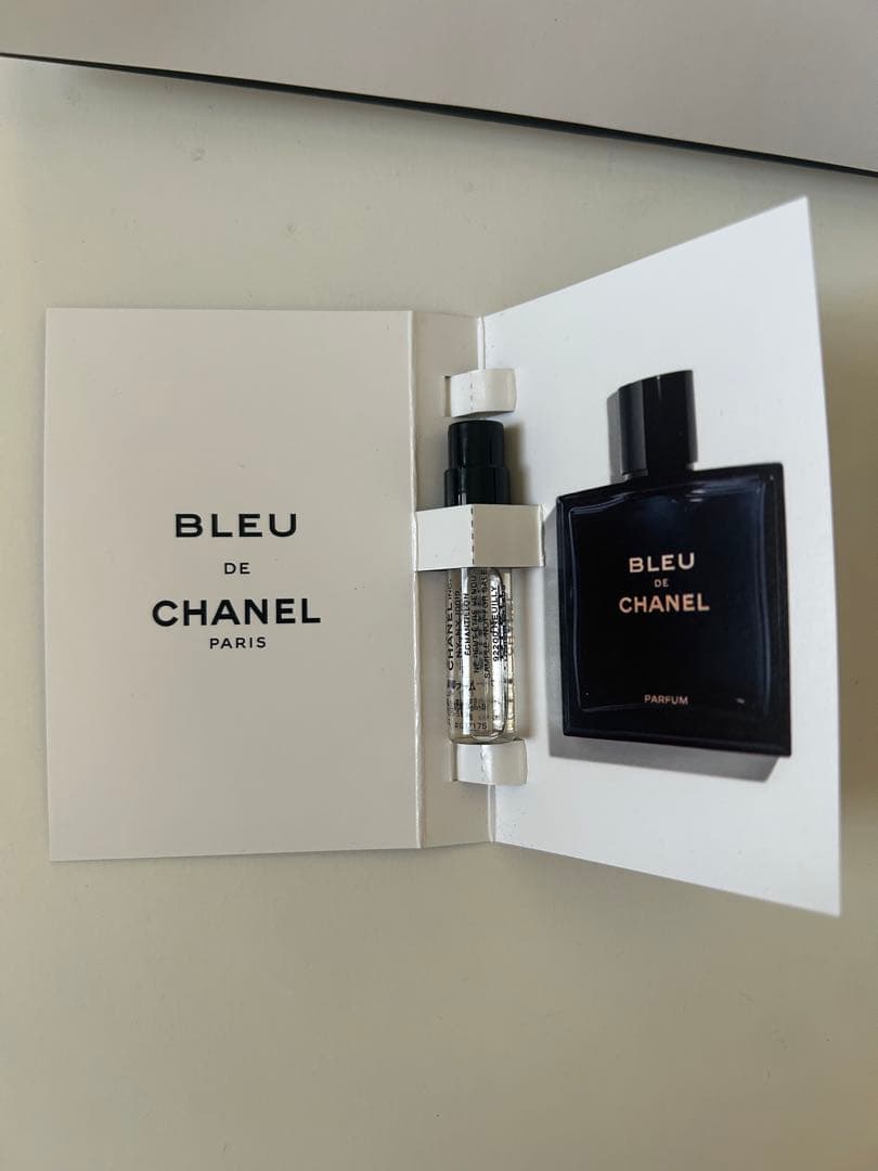 CHANEL ボーイドゥシャネル リップ ボーム 001 レア 廃盤品