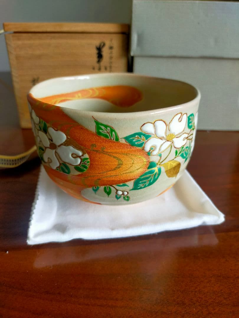 【真作】光琳水「花水木絵」抹茶碗★京焼 伝統工芸士 三代中村秋峰作　共箱・共布付