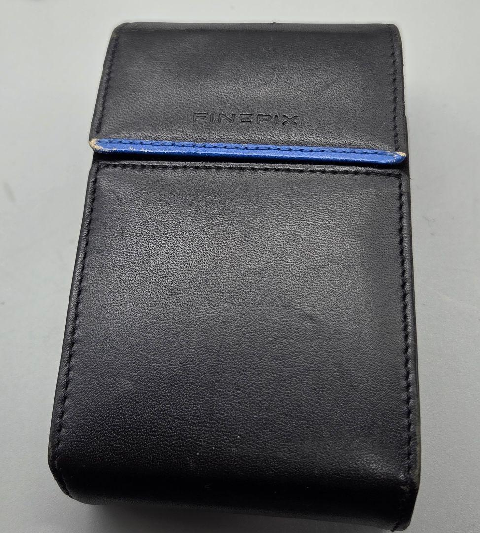 【動作美品】富士フィルム FinePix REAL 3D W1　取説付