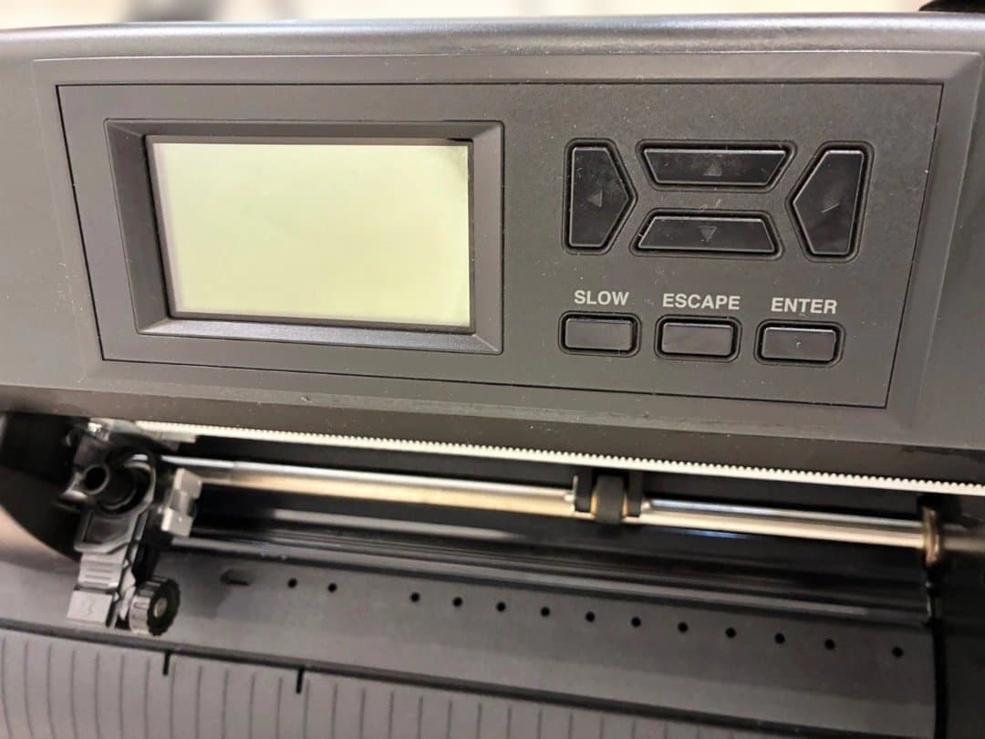 Graphtec グラフテック CE8000-40 小型カッティングマシン