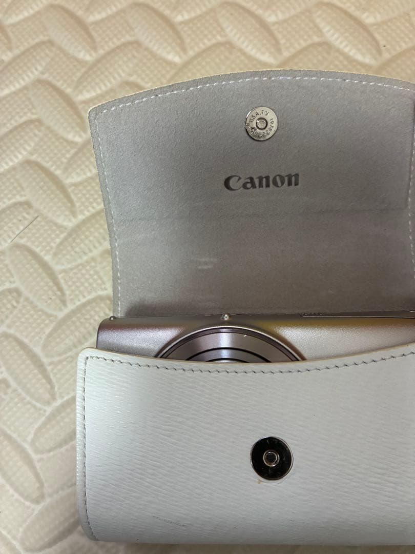 純正ケース付き　canon&キャノン　ixy 650 デジタルカメラ