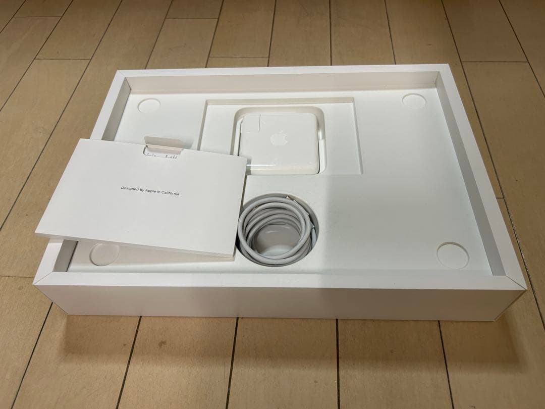 MacBook本体 Apple MacBook Pro i7 32GB 512GB