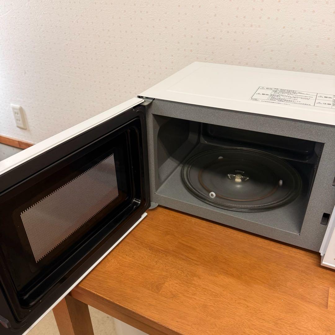 ● 美品 Panasonic 電子レンジ NE-E22A1-W