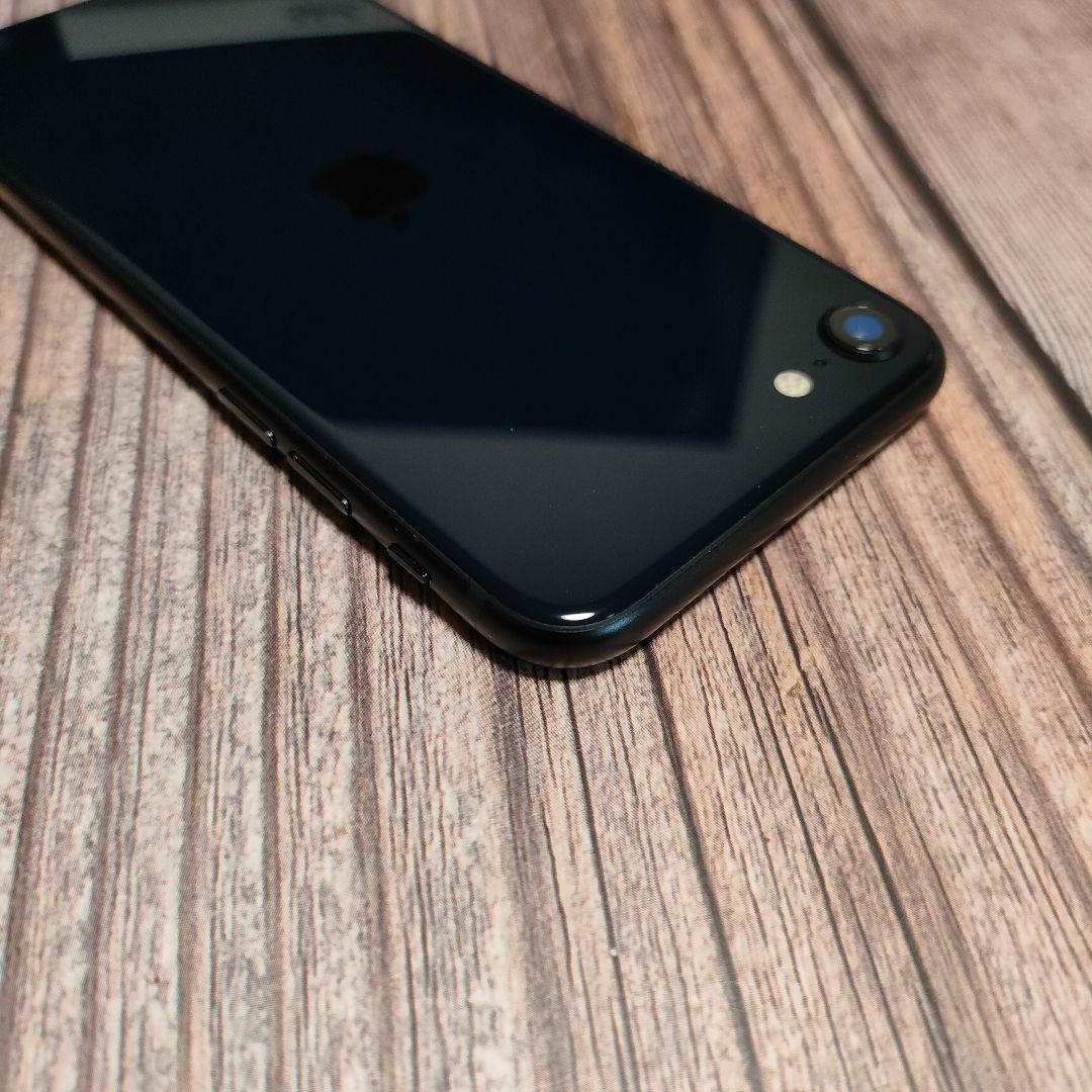 iPhone SE 第3世代 64GB 美品 バッテリー86%