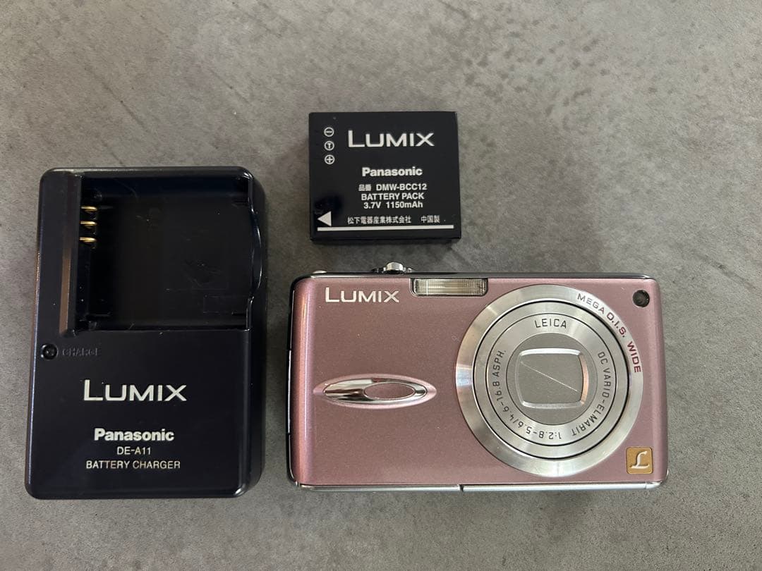 Panasonic LUMIX DMC-FX01 ピンク