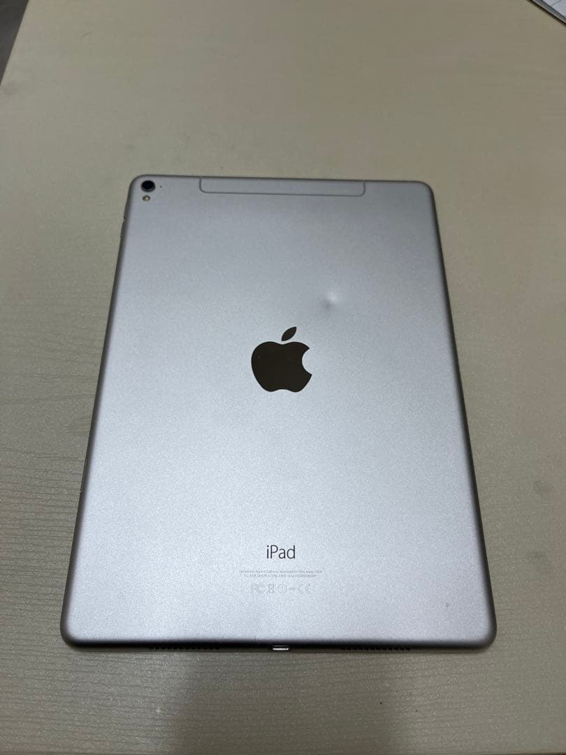 Apple iPad Pro 9.7インチ 2016 32GB 本体のみ