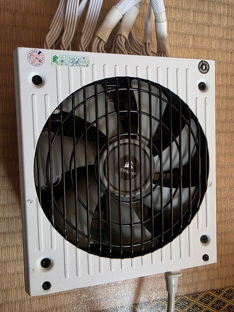 ★動作確認済★Corsair RM750x White 750W 電源ユニット