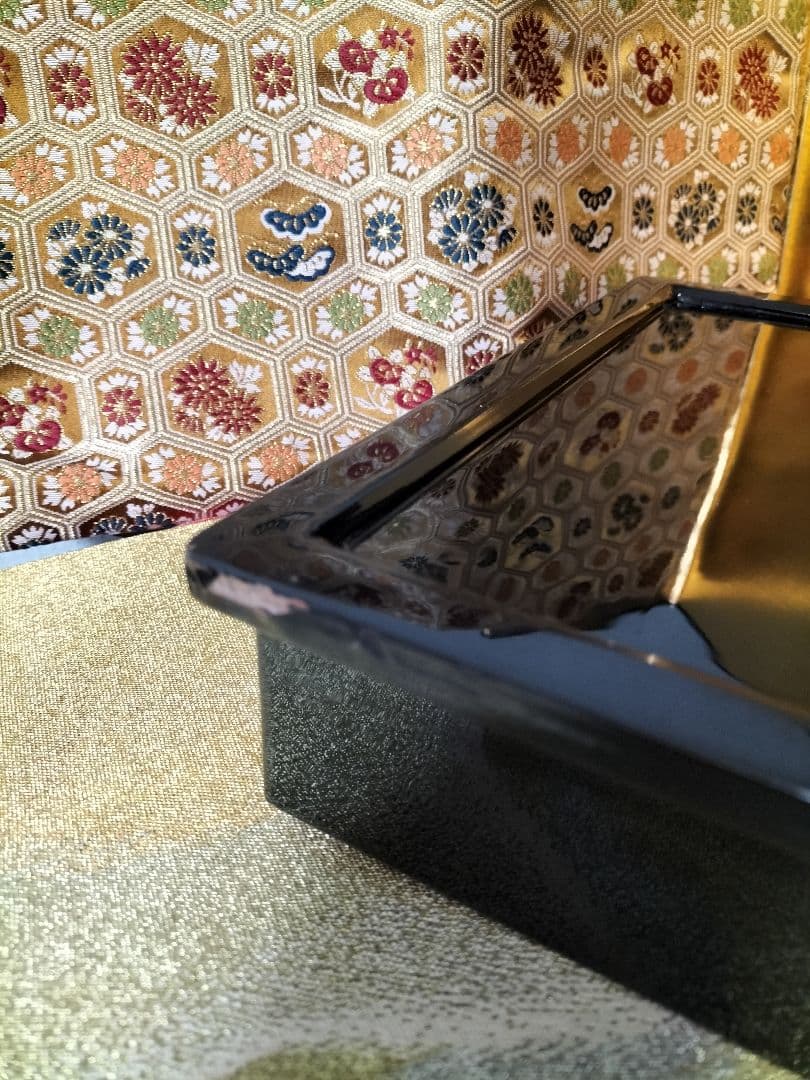 漆器 　文箱　 黒色　 金色装飾　 仏具 　金蒔絵