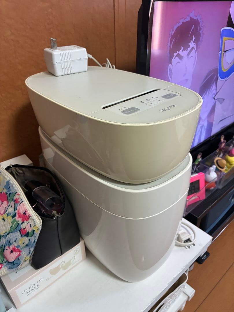 セリーヌ スチーマー 美顔器 ホワイト