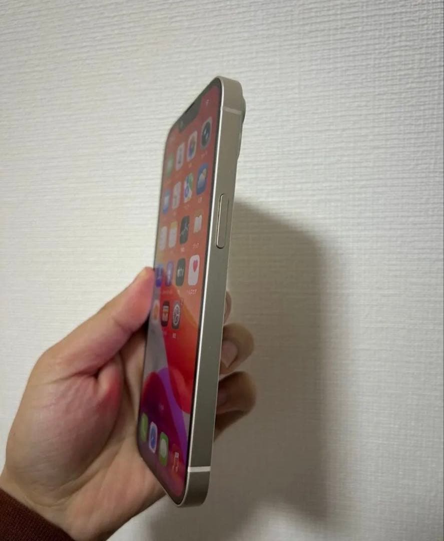 美品Apple iPhone 14 128GB