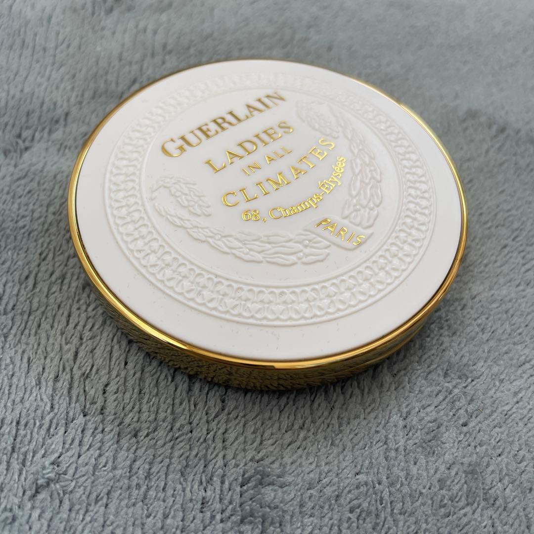 新品未使用✨ ゲラン フェイスパウダー 限定品 オールクライメット