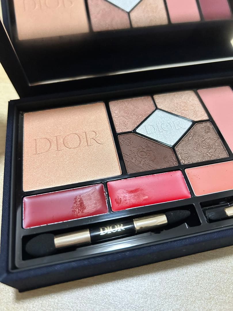 【美品】ディオールDior アイシャドウパレットリップ 化粧品 デパコス