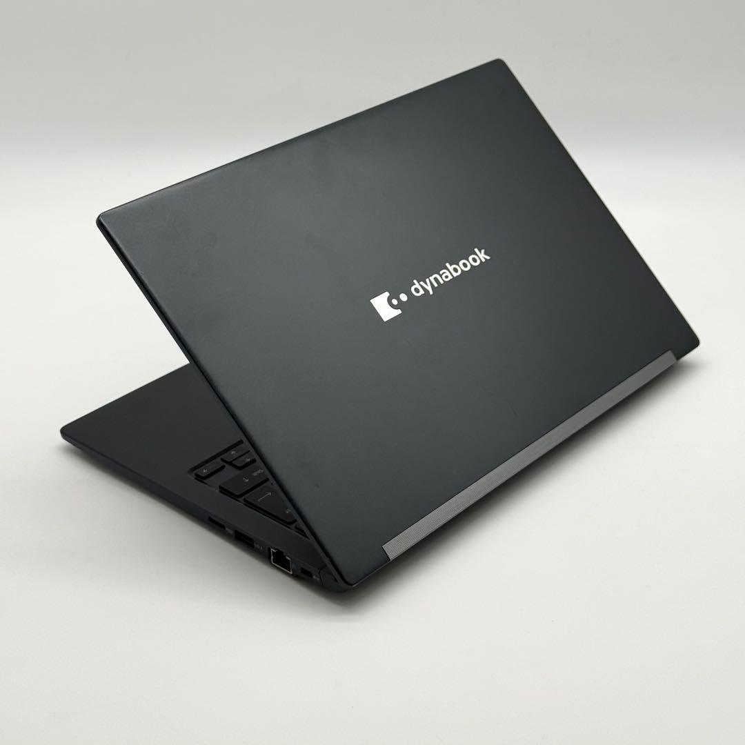 dynabook G83HU 11世代i5 16GB 新品SSD512 高速静音