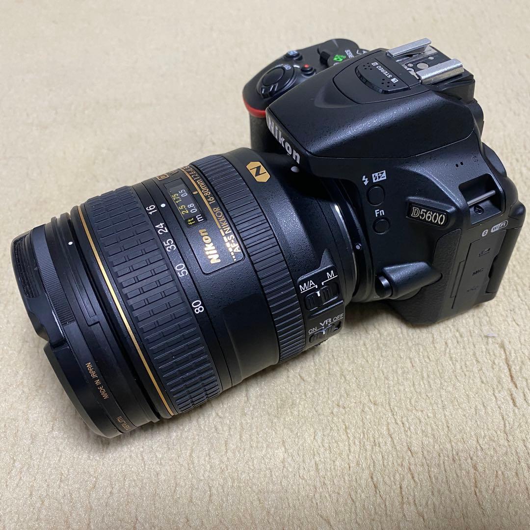 美品 Nikon D5600+AF-S 16-80mm f2.8-4 VR