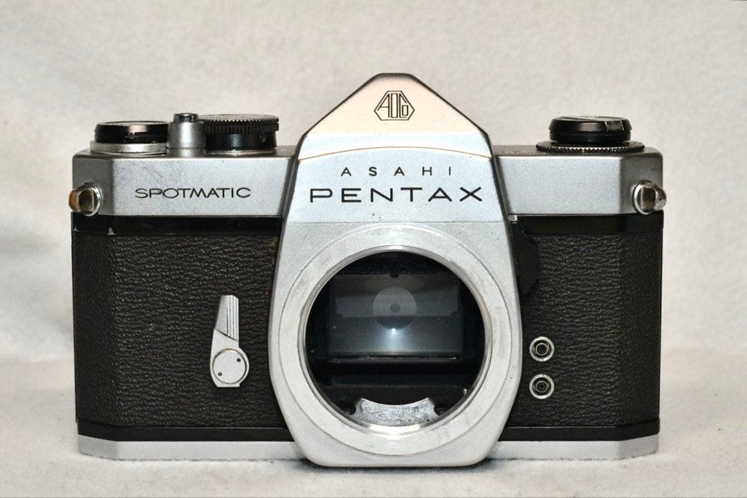 《動作品》PENTAX SP + 55/1.8標準レンズ付きa256