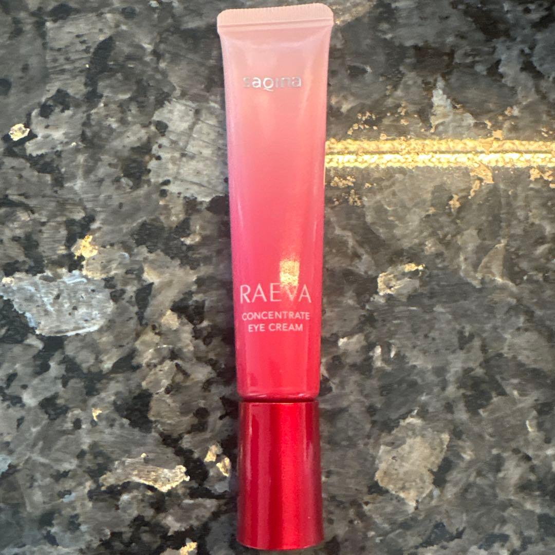 サキナRAEVA CONCENTRATE EYE CREAM