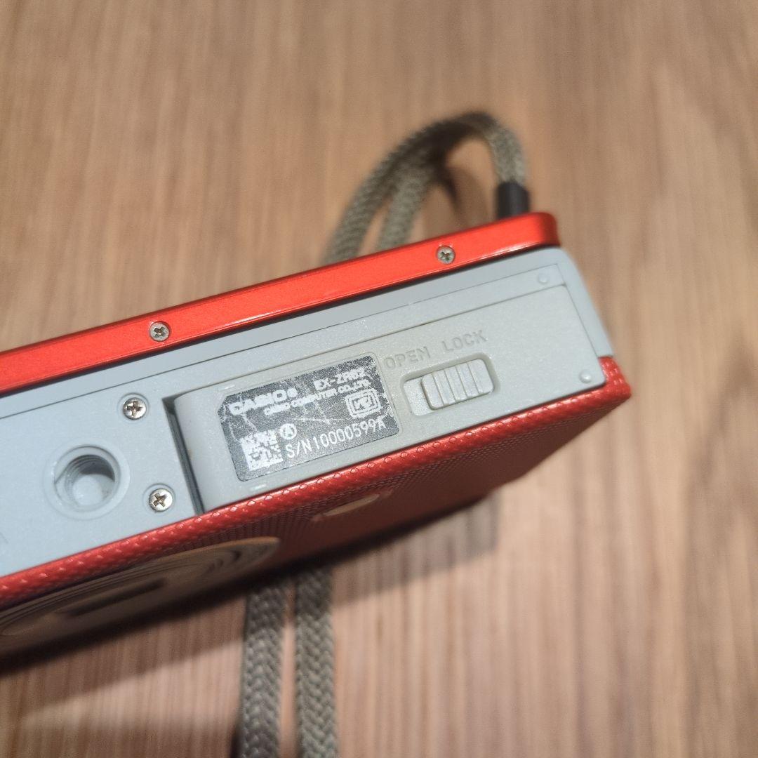 【カシオ】EXILIM EX-ZR62 レッド 自撮り、Wi-Fi対応