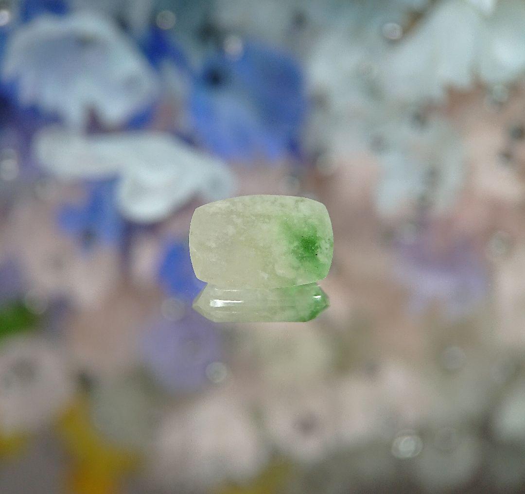 2355 4.3ct グロシュラーガーネット