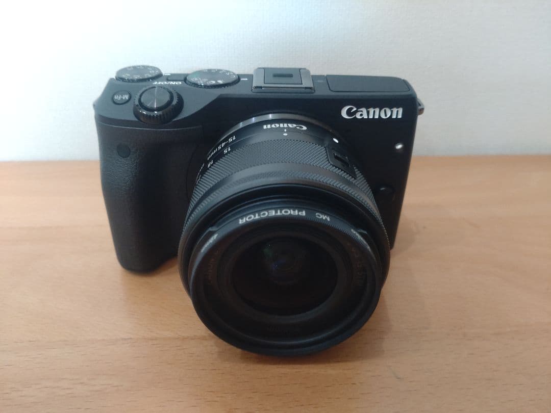Canon EOS M3 ダブルレンズキット 中古品 一眼 カメラ ミラーレス
