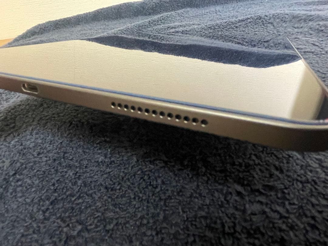 本体・キーボード付けます・箱あり　Apple iPad Pro 本体
