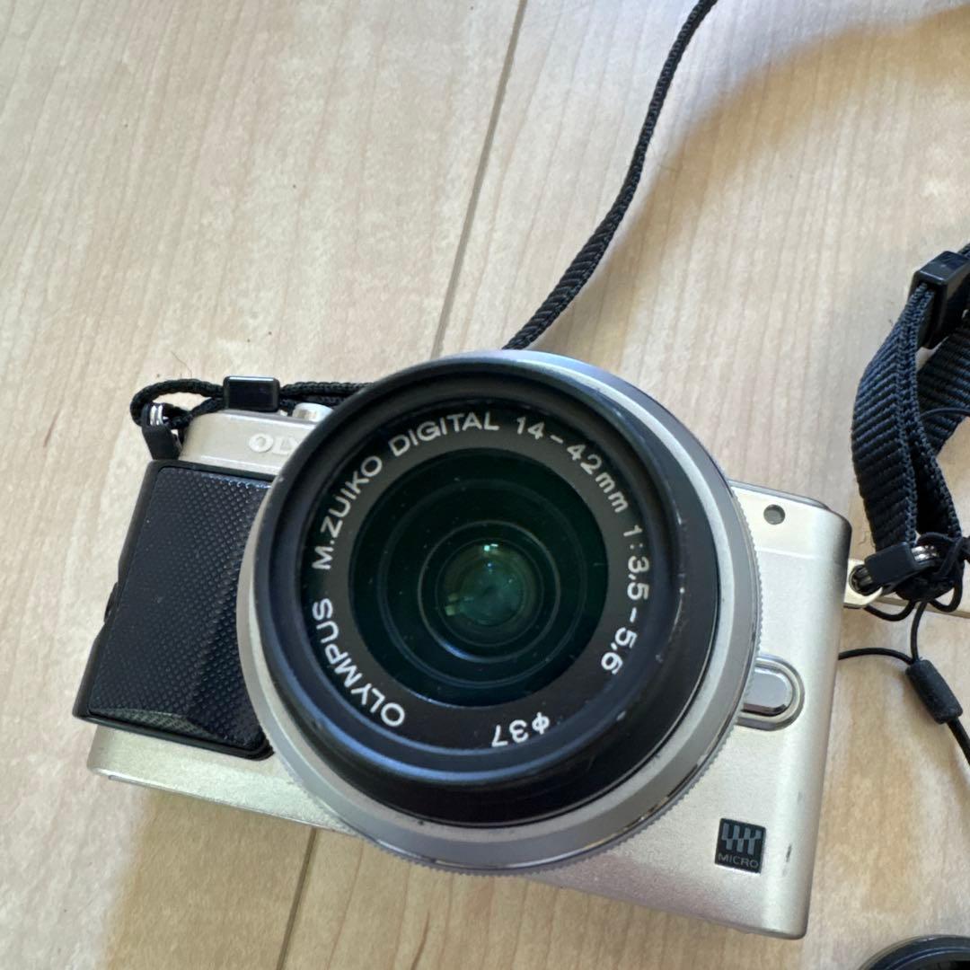 OLYMPUS オリンパス　PEN Lite E-PL5 稼動品　中古