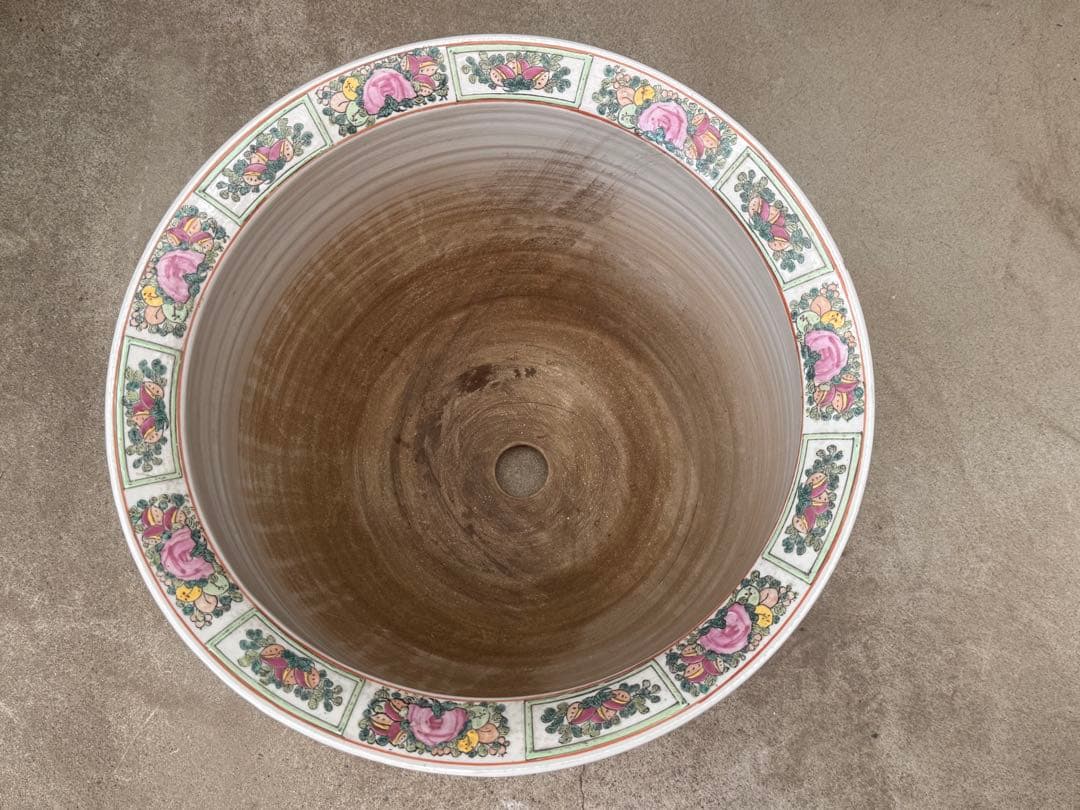 中国　粉彩　人物圖　鉢　高さ約33.5cm 大清乾隆年製銘　送料込み260407