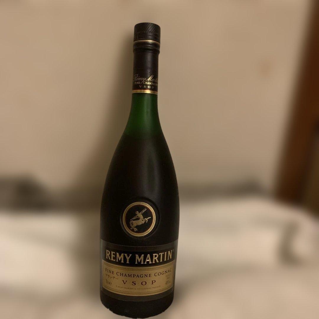 REMY MARTIN VSOP コニャック 700ml