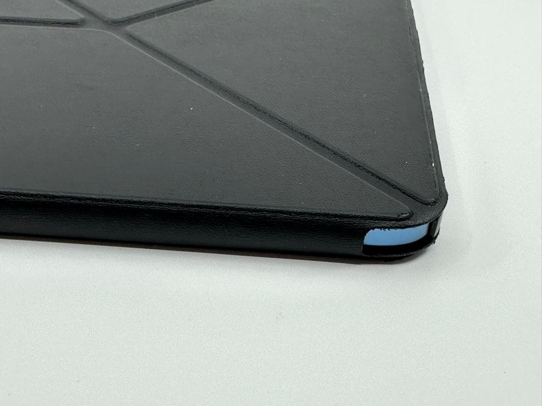美品　Apple iPad Air 第5世代ブルー 64GB カバー付き