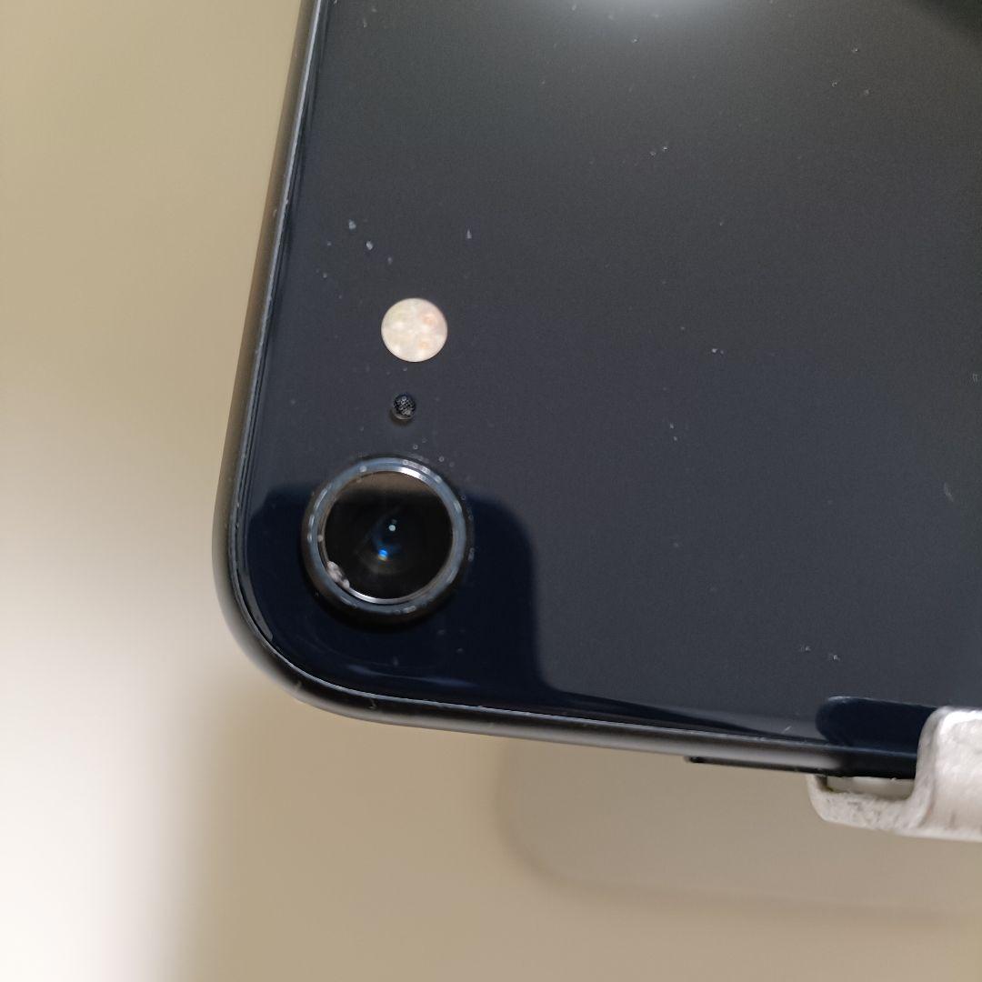 iPhone SE (第3世代) ミッドナイト　バッテリー残87%