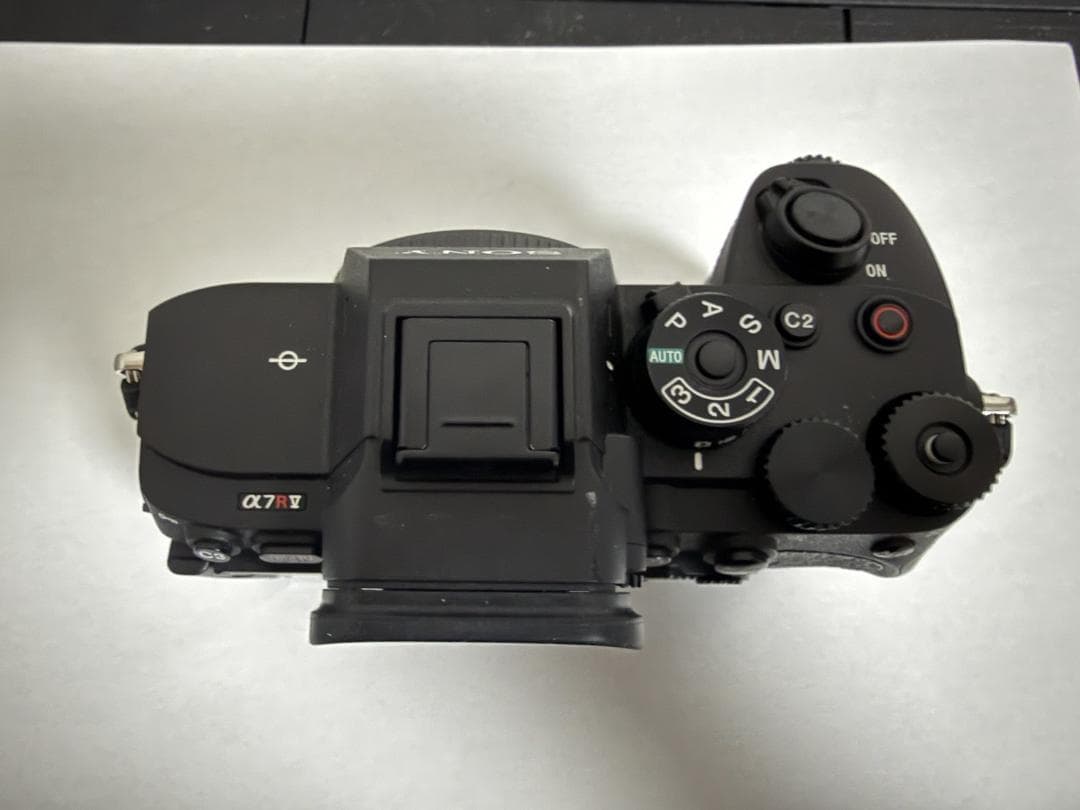 【美品・シャッター回数6442】SONY α7R V 本体（マイク、ケージ付）