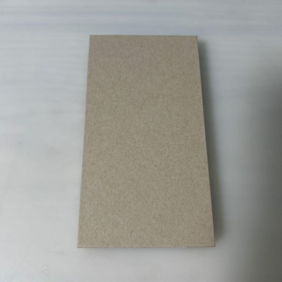 iPhone se 第3世代　新品
