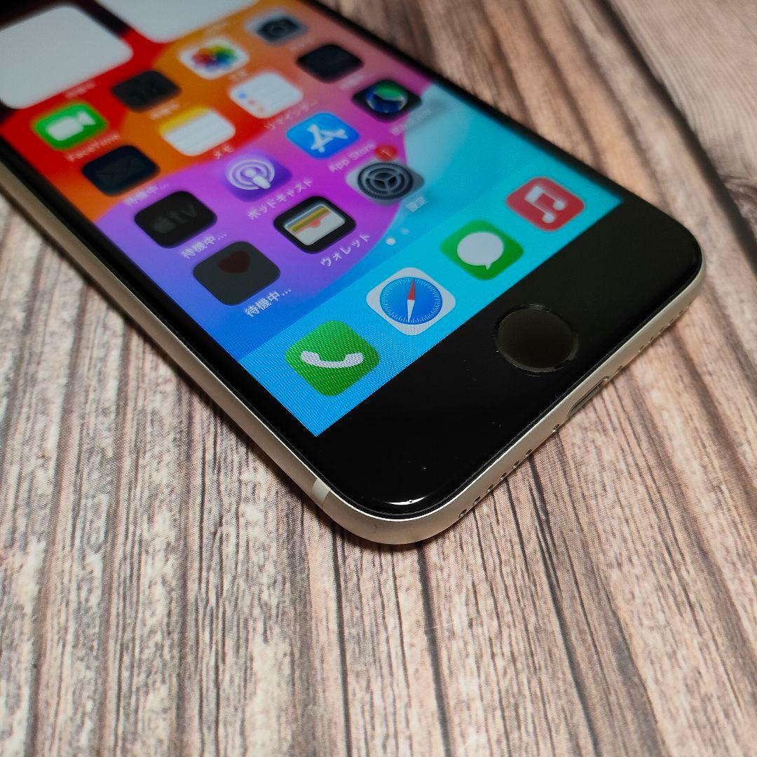 iPhone SE 第3世代 64GB 美品 バッテリー88%