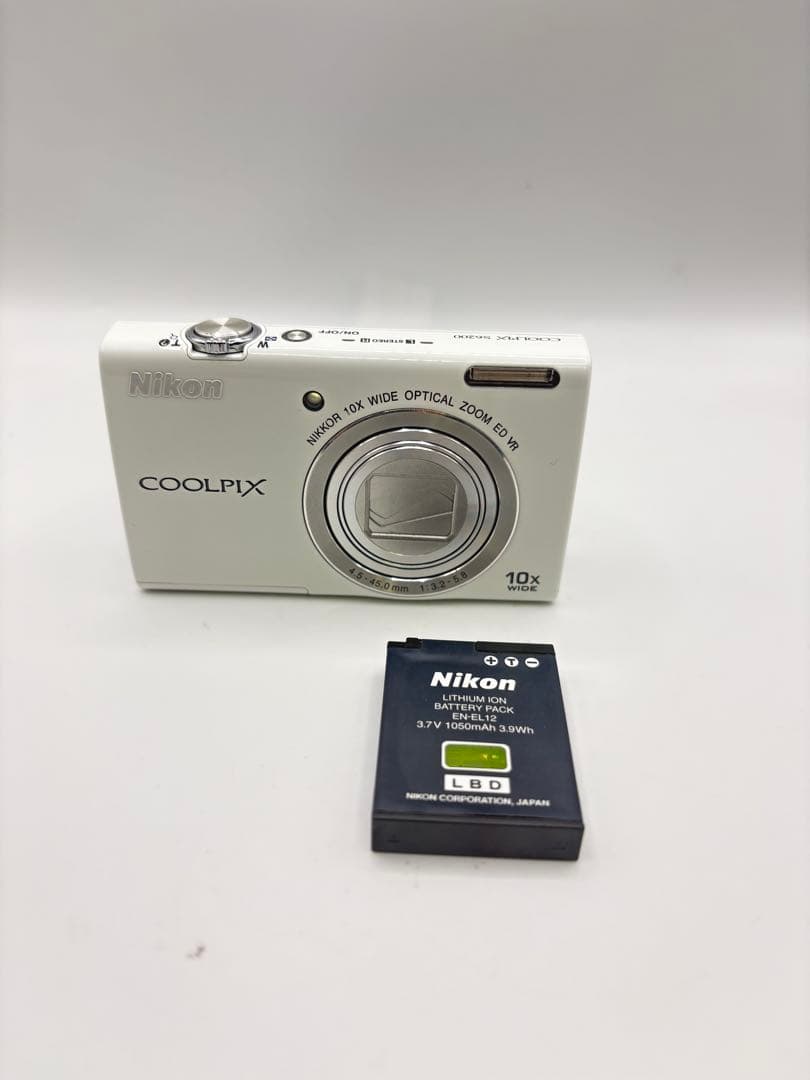 Nikon ニコン COOLPIX S6200 クールピクス ホワイト