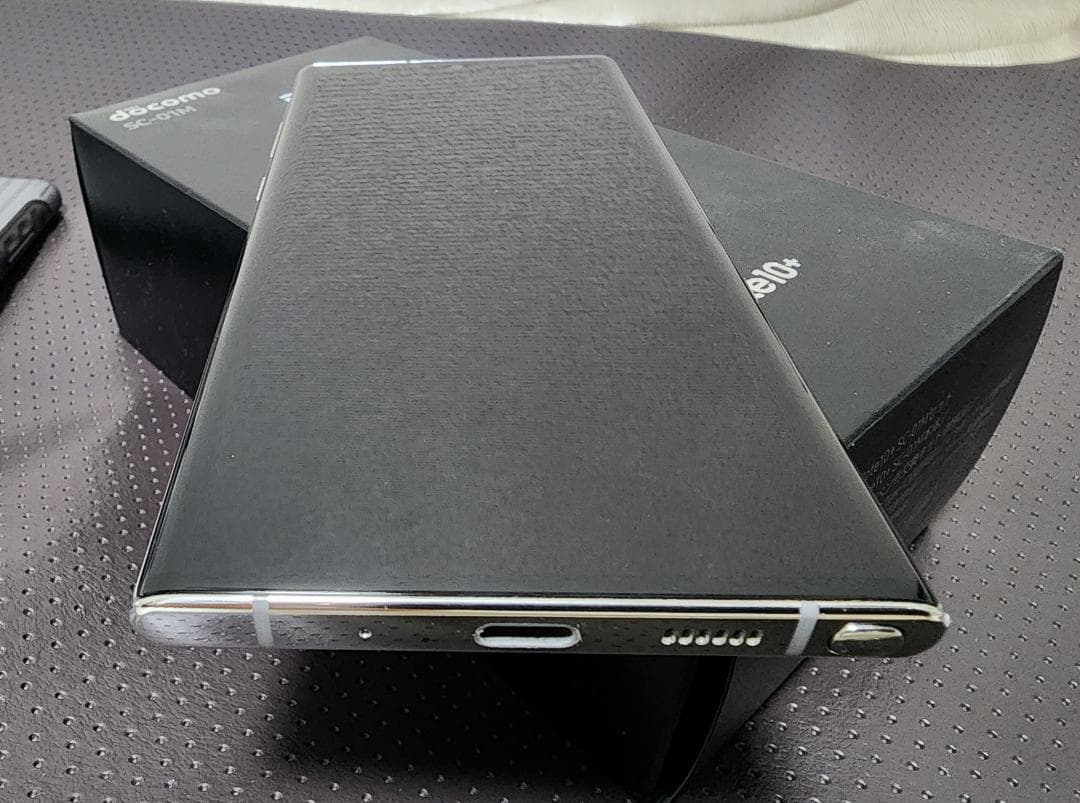 ドコモ Galaxy Note 10+ SC-01M 256GB SIMフリー